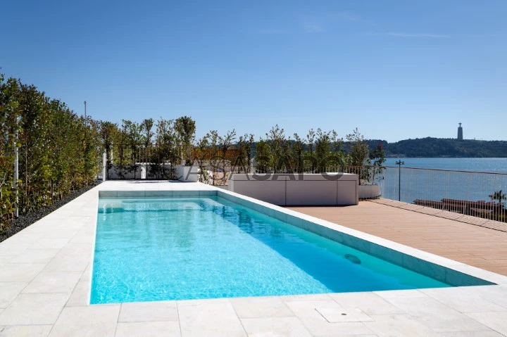 W4904 - Penthouse T4, com piscina privativa, no prestigiado empreendimento Promenade | Wallis Real Estate