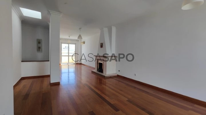 Apartamento dúplex de 3 dormitorios con terraza - Garaje - Lisboa - Parque das Nações - Marina - Alquiler