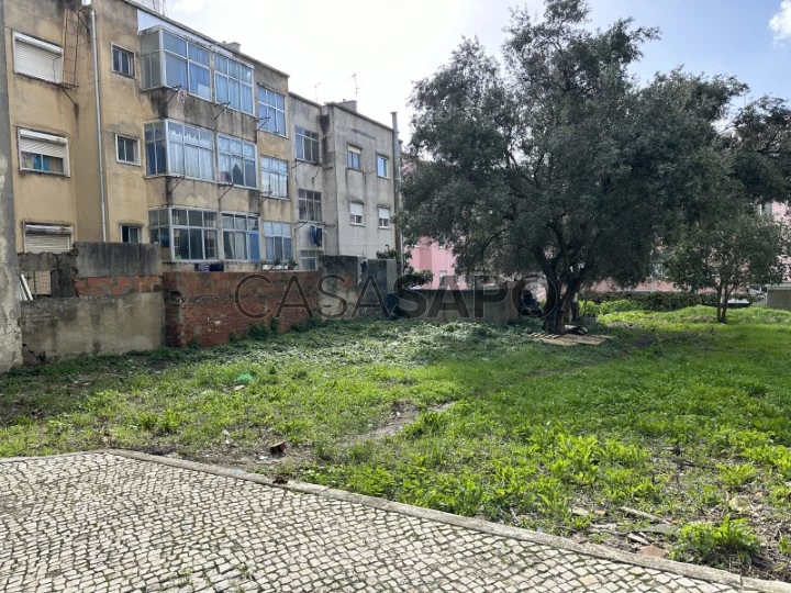 Lote para Construção para comprar na Amadora