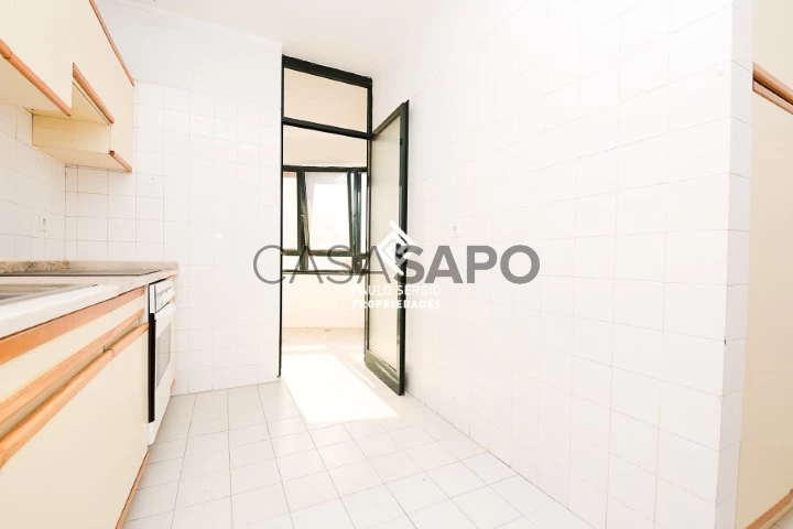 Apartamento T2 para comprar em Vila Nova de Gaia