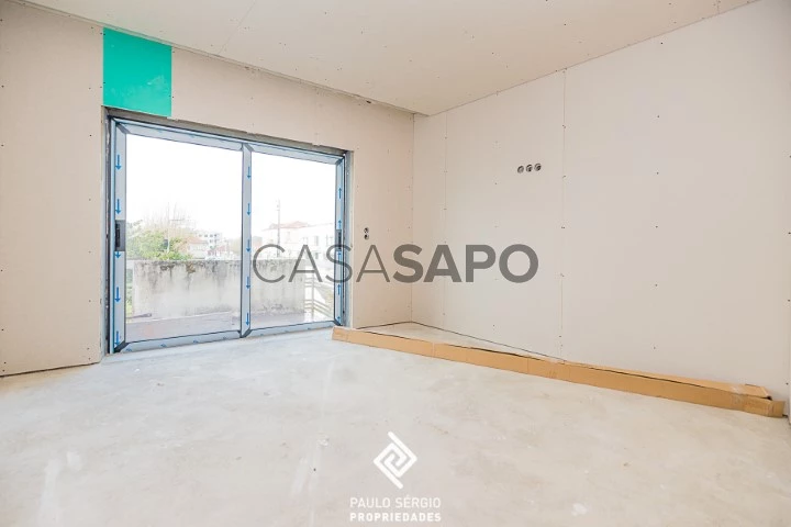 Apartamento T1 para comprar em Santa Maria da Feira