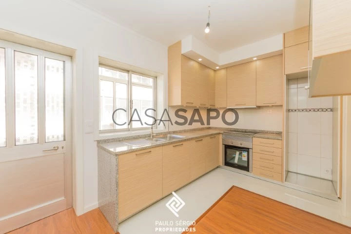 Apartamento T3 para comprar em Vila Nova de Gaia