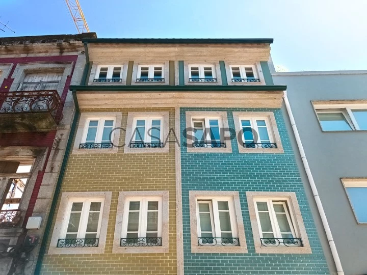 Apartamento T2 duplex novo com varandas no centro histórico de Braga, em S. Vicente