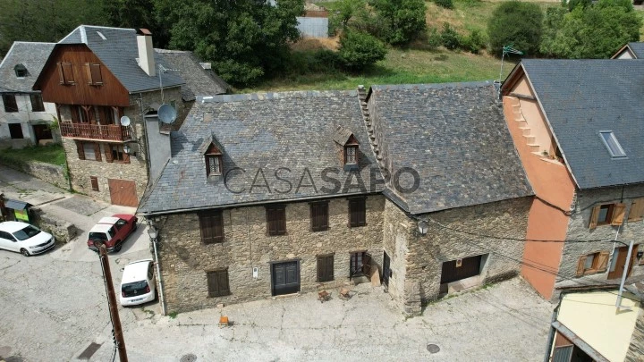 CASA Y BORDA A REFORMAR