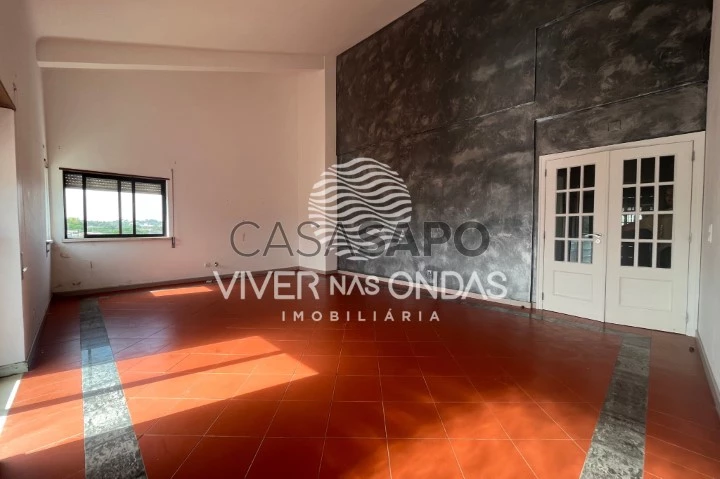 Apartamento T2+1 para comprar em Sesimbra