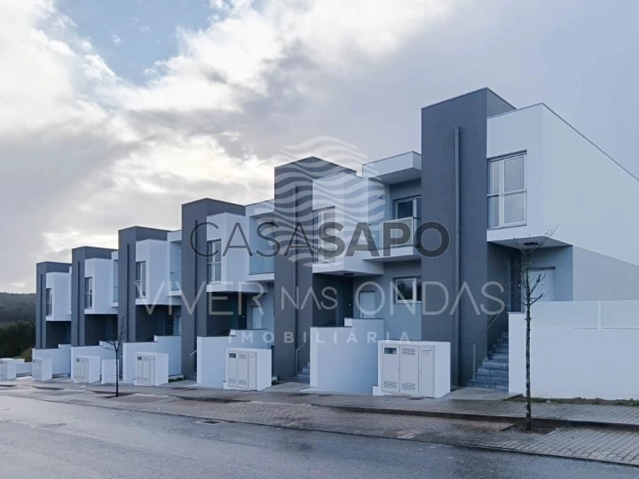 Moradia T3 Triplex para comprar em Vila Nova de Famalicão