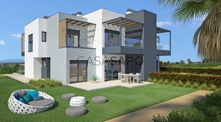 Apartamento T3 Duplex para comprar em Lagoa