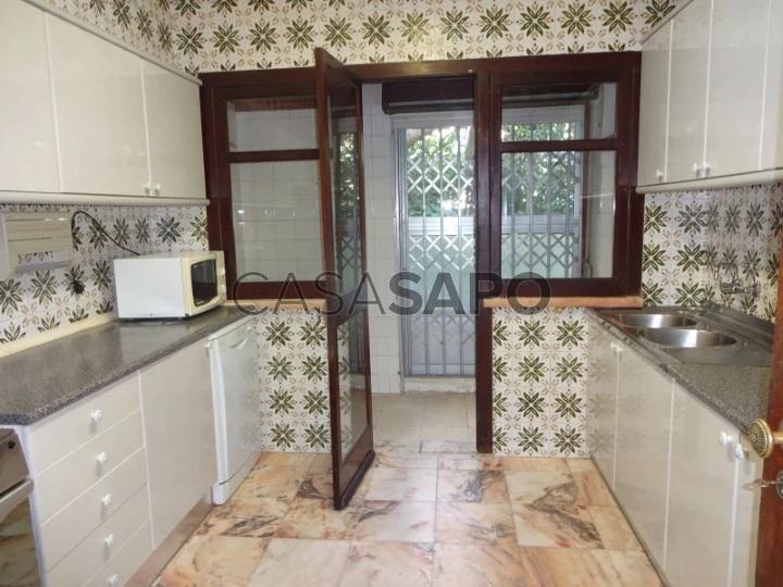 Apartamento T4 para comprar em Oeiras