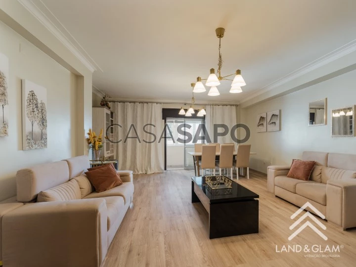 Apartamento T4 para comprar no Barreiro