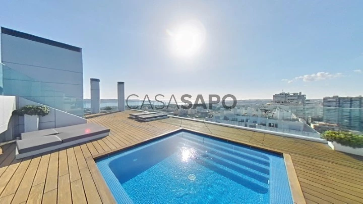 PISCINA 2-Apartamento T4-Restelo (São Francisco Xavier), Belém-CASASDOSOTAVENTO