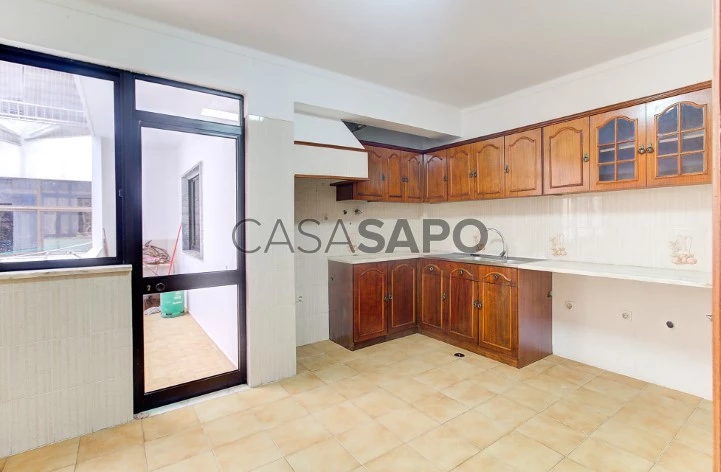 Apartamento T3 Triplex para comprar em Vila Real de Santo António