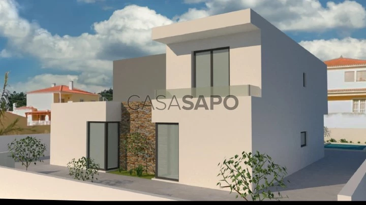 Moradia T5 Duplex para comprar em Santarém