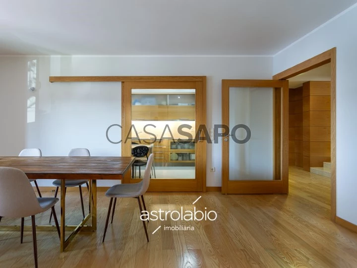 Apartamento T4 para comprar em Maia