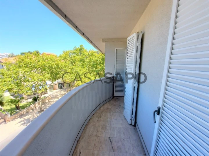 Apartamento T3 para alugar em Cascais