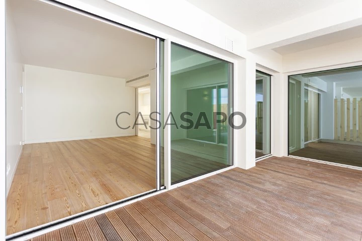 Apartamento T2 para comprar / alugar em Lisboa