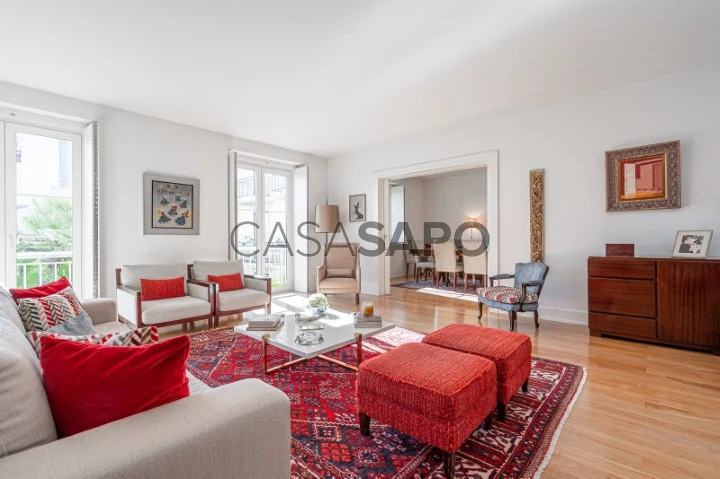 Apartamento T4+1 para comprar em Lisboa