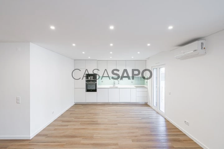 APARTAMENTO T3 -- TERPLANA, PAREDE -- FOR SALE -- AFINEST REAL ESTATE