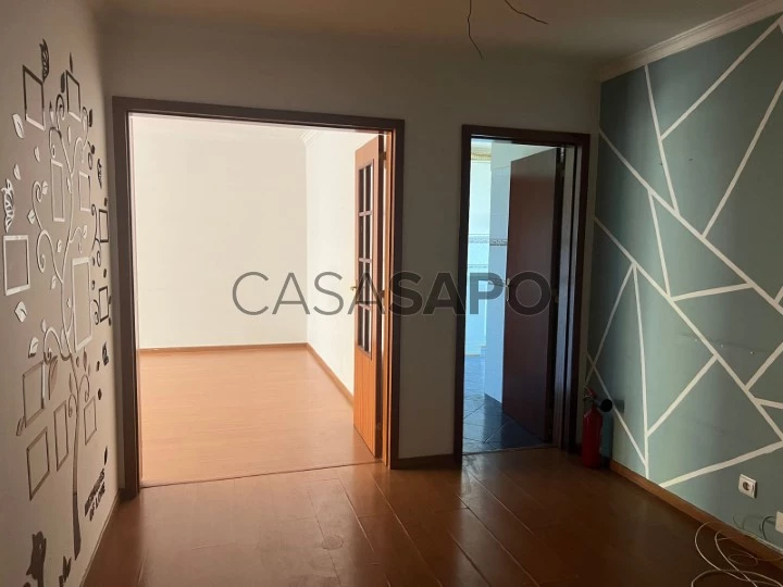 Apartamento T3 com garagem, Alto do Seixalinho, Barreiro, Imobiliária Venda Direta