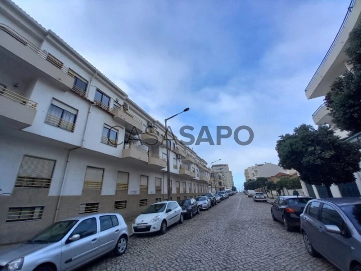 Duplex T3 para comprar em Almada