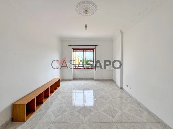 Apartamento T1 para comprar no Montijo