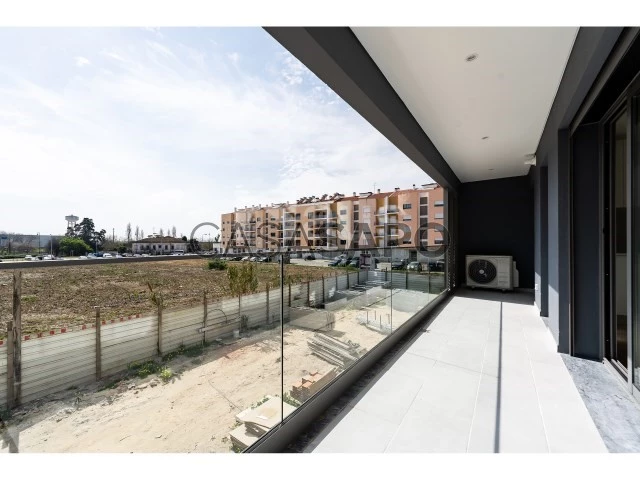 Duplex T3 para comprar no Montijo