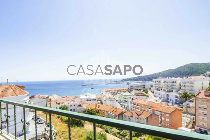 Espaçoso Apartamento T3 em Sesimbra