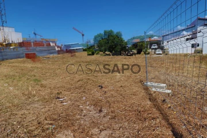 Terreno Urbano para comprar em Torres Vedras