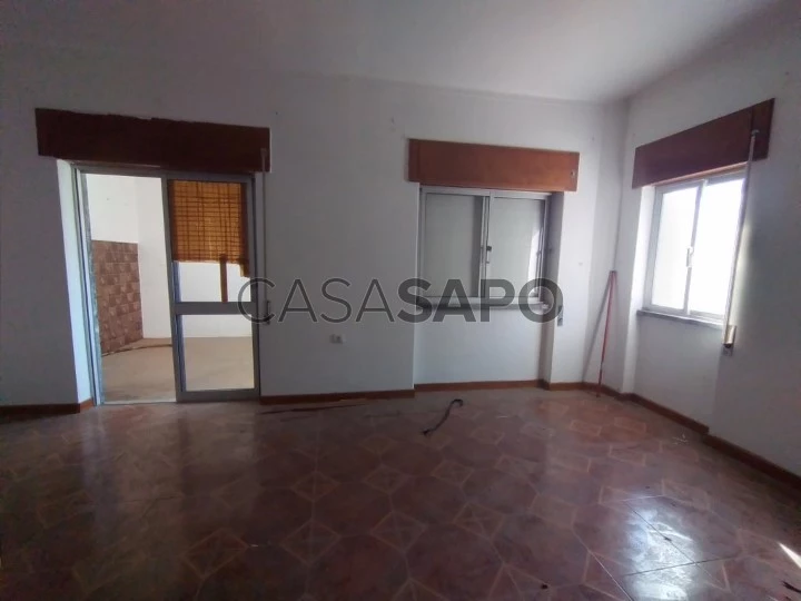 Apartamento T2 para comprar no Barreiro