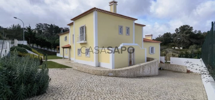 Moradia T4 Triplex para comprar em Sintra