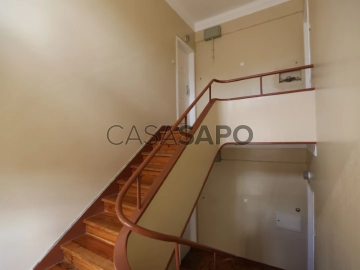 Apartamento T3 Triplex para alugar em Sintra