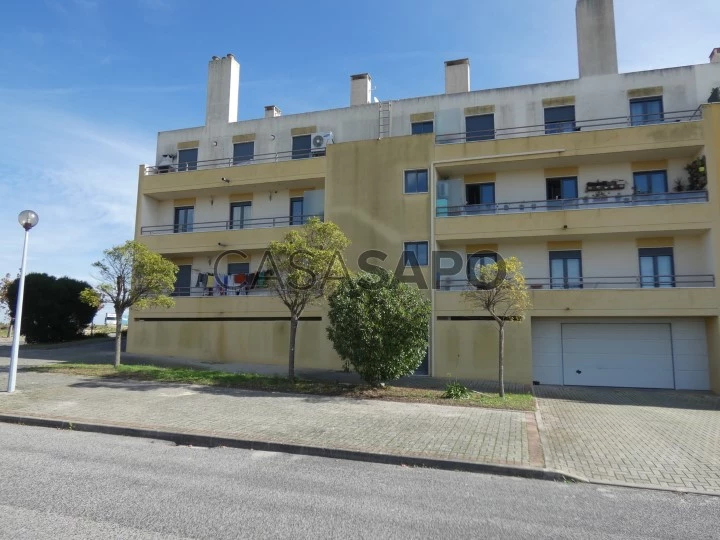 Apartamento T2 para comprar em Torres Vedras