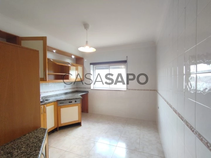Apartamento T3+1 para alugar em Torres Vedras
