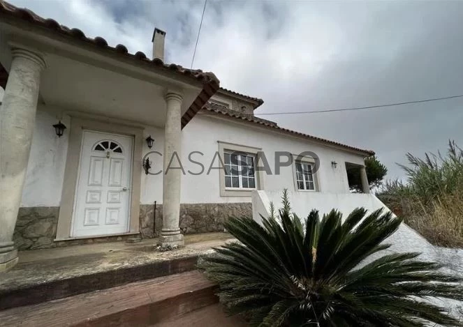 Moradia T3 Duplex para comprar em Óbidos