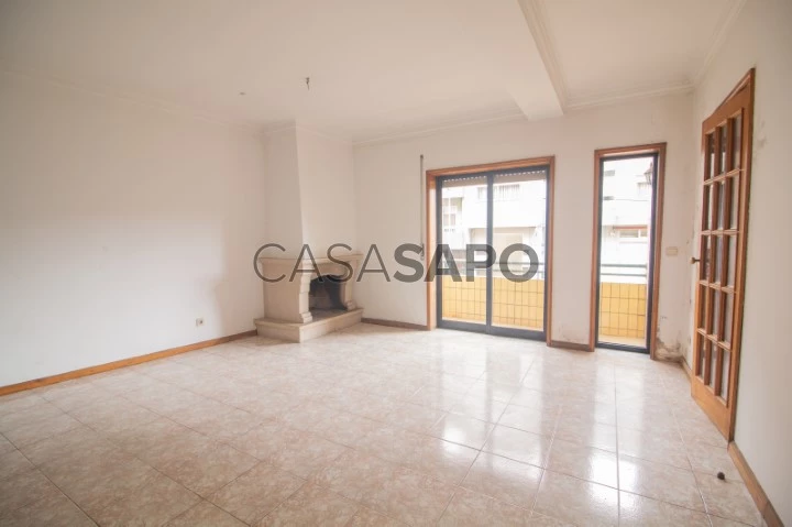 Apartamento T3 em Fiães