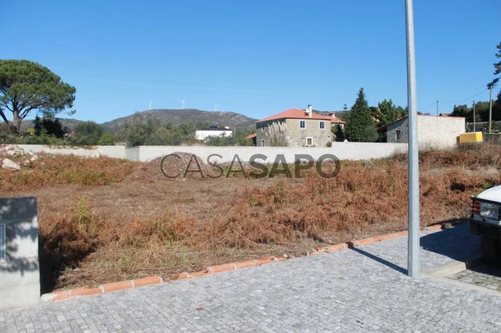 Lote para comprar em Caminha