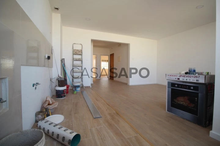 Apartamento T2 para comprar na Moita