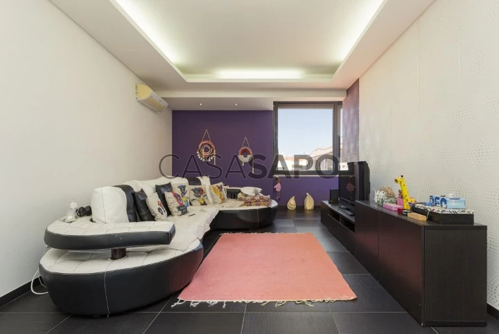 Este apartamento T5 é para si! Disfrute de 200 m2 no centro do Pinhal Novo (4)
