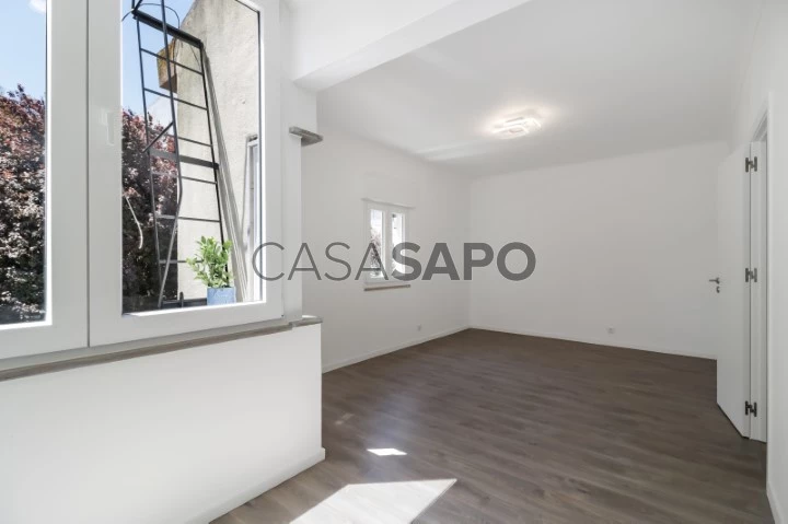 Apartamento T2 para comprar em Oeiras