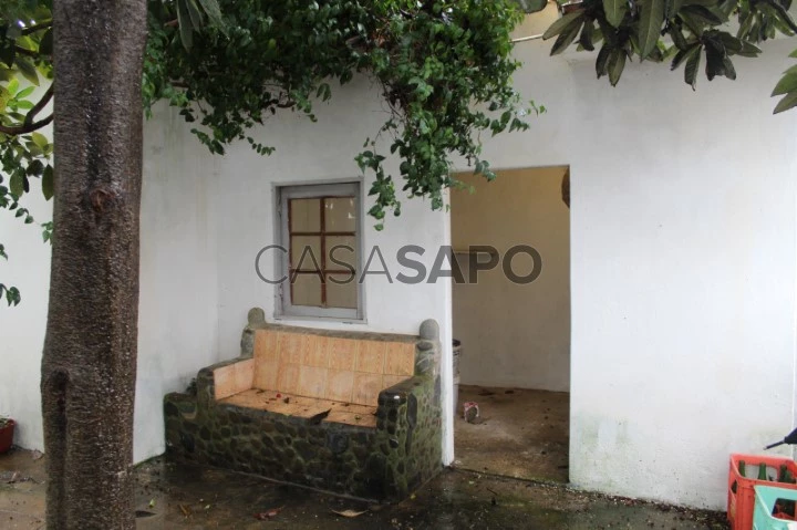 Villa de 3 chambres à coucher à rénover dans le centre d'Odiaxere, Lagos, Algarve