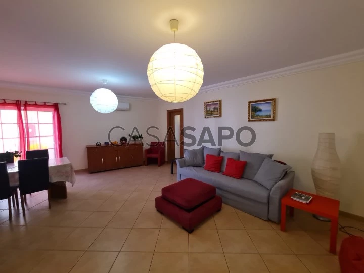 Apartamento T2 para comprar em Loulé