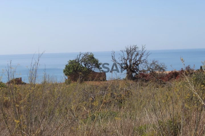 Terre avec vue sur la mer à Praia da Luz, Luz, Algarve