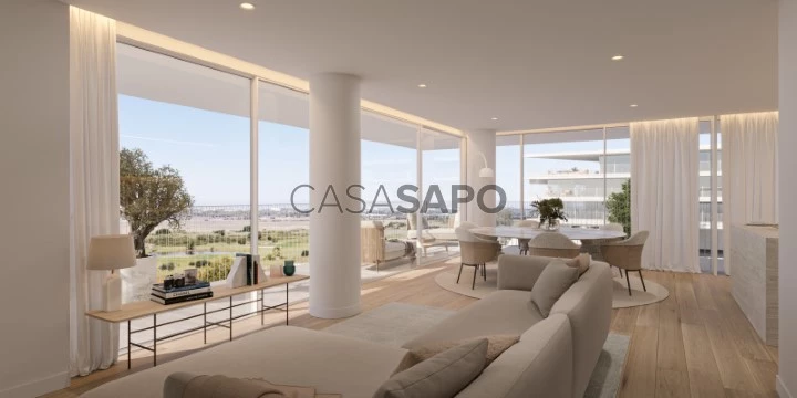 T2 in Luxury Development in Vilamoura, living room