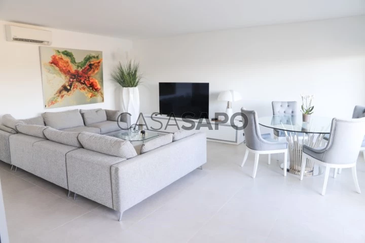 Apartamento T2 em zona nobre de Vilamoura