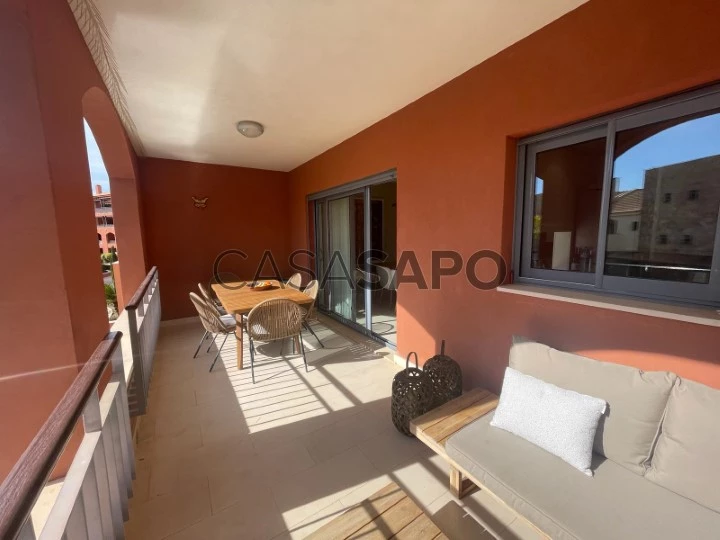 2 bedroom flat in a quiet area of Vilamoura