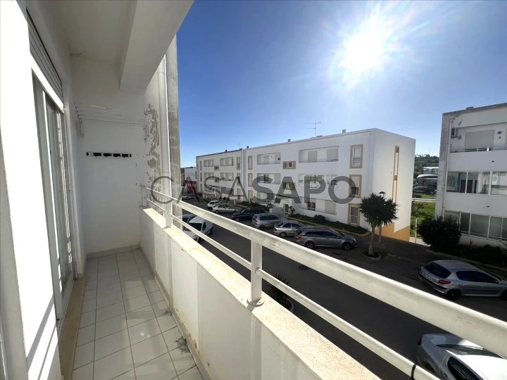 2 bedroom flat on the outskirts of Lagos, Algarve