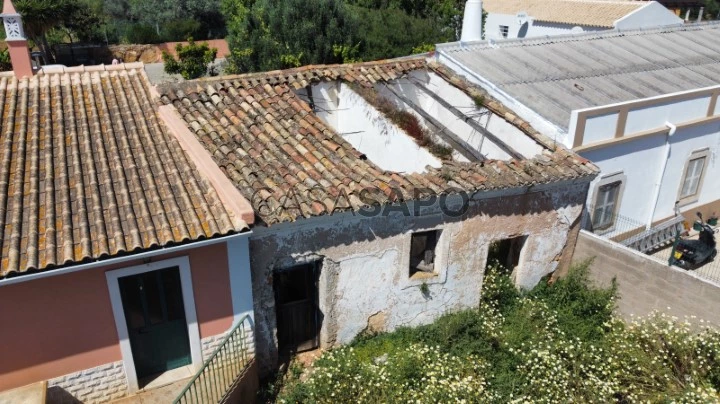 Parcelle de terrain avec ruine à Boliqueime