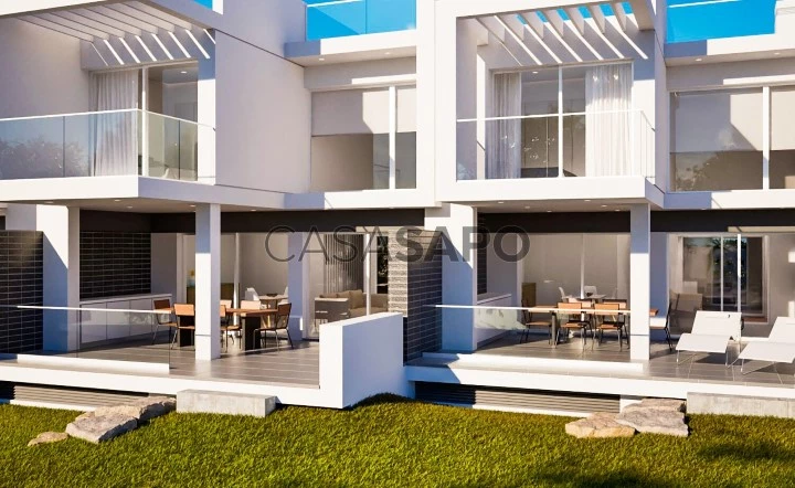 Triplex Villa in Luxury Development in Vilamoura