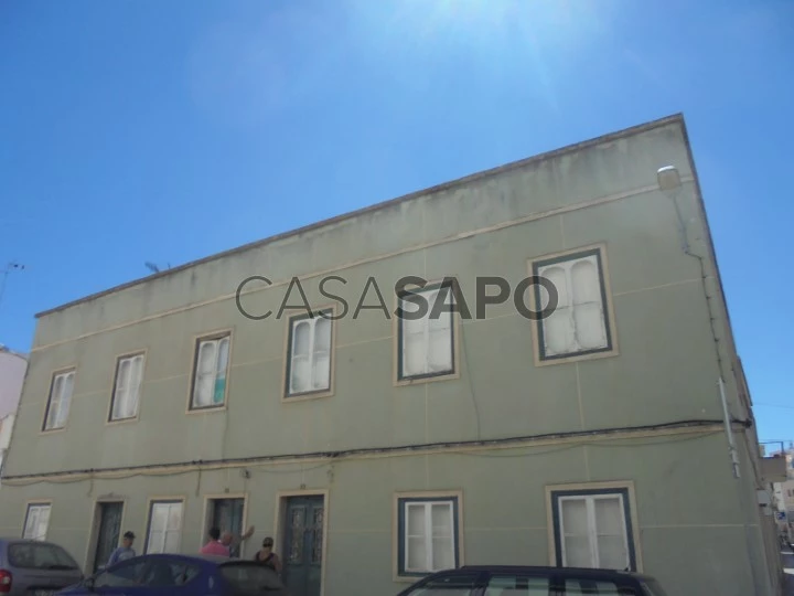 Prédio para recuperar, centro, Vila Real de Santo António, Algarve