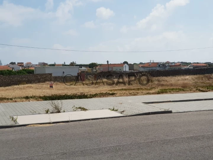 Terreno Urbano para comprar em Peniche