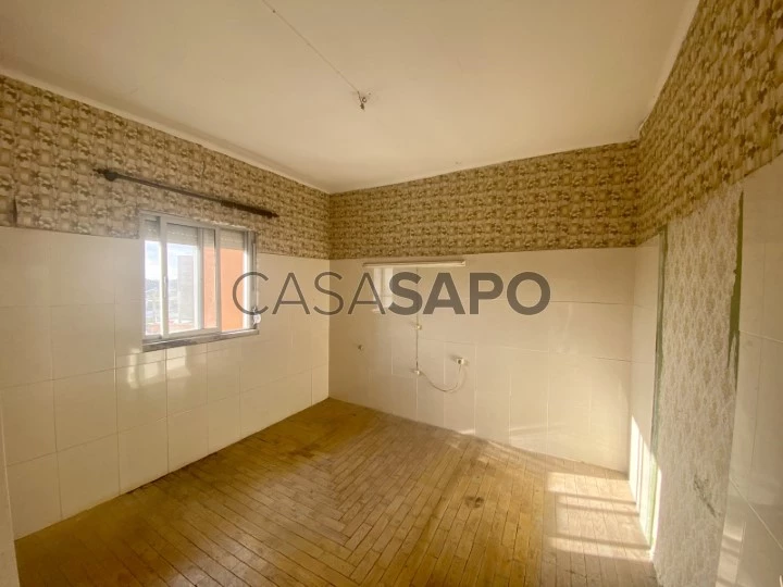 Moradia T4 Duplex para comprar em Torres Vedras